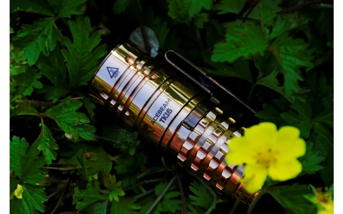 AceBeam TK16 Copper Compact 1800 Lumen EDC Torch - Image 2