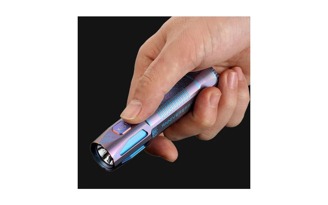 JETBeam JET-ST Special Edition 800 Lumen Titanium LED Torch - Image 3